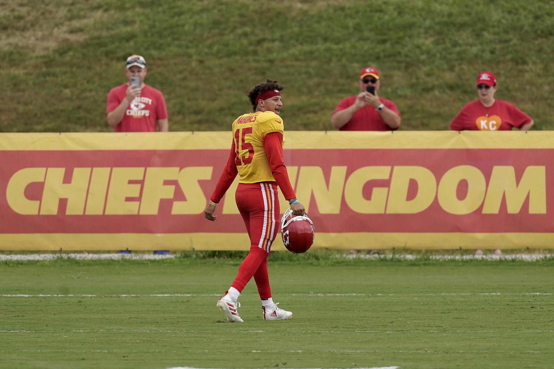 Patrick Mahomes Futures Betting Odds, Picks & Predictions for 2022 NFL Season: Former MVP Still Elite QB Without Tyreek Hill