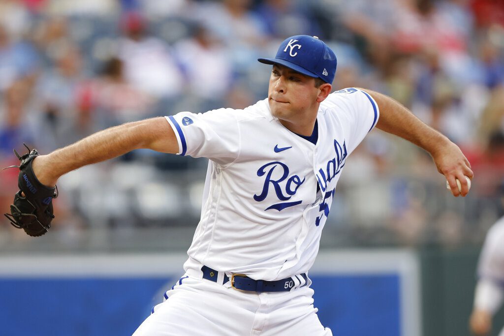 Royals vs. Reds: Odds, spread, over/under - June 12