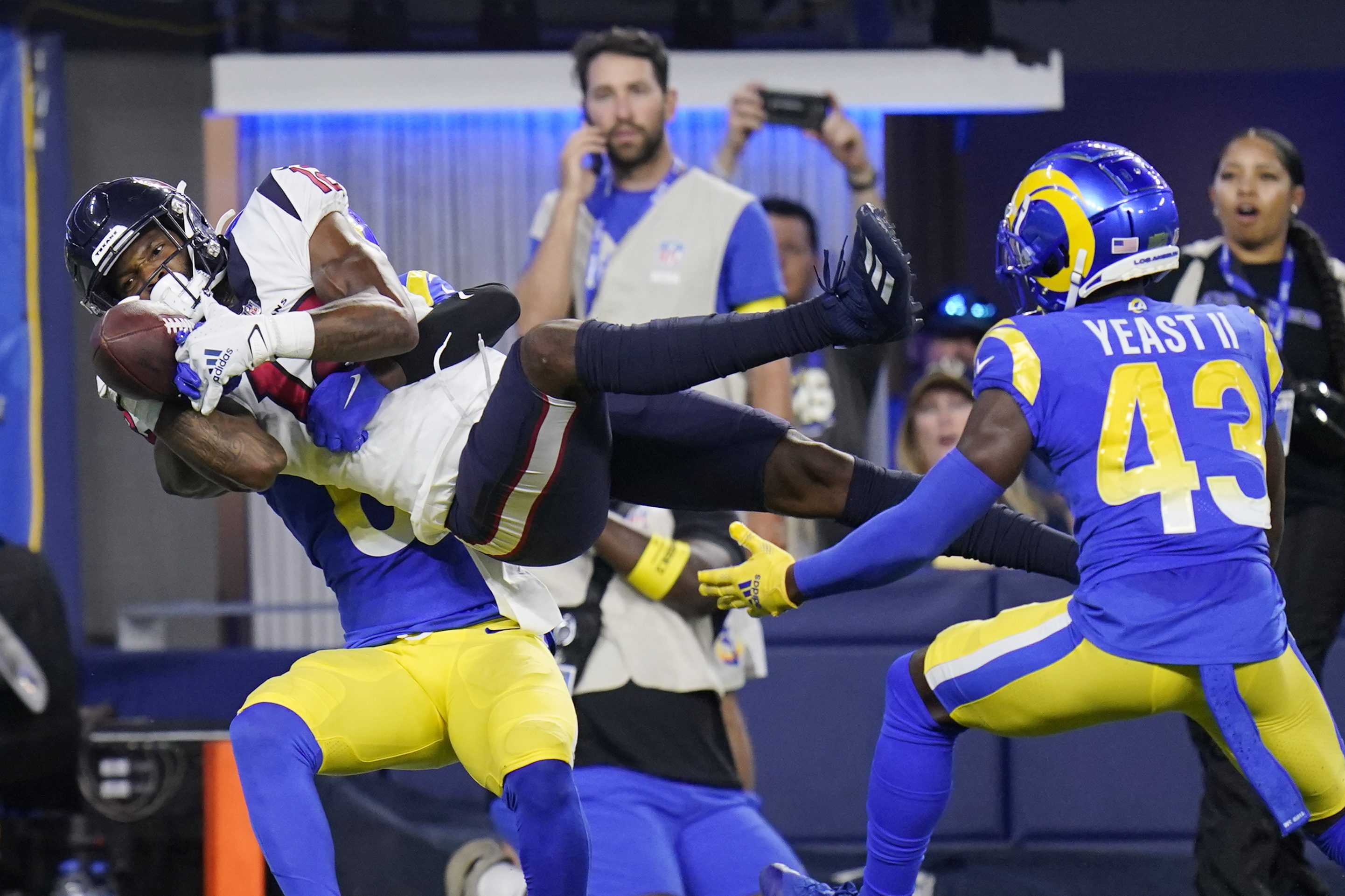 Los Angeles Rams vs. Arizona Cardinals prediction, prop, odds Sun. 9/25:  Cardinals try to snap stalemate at home