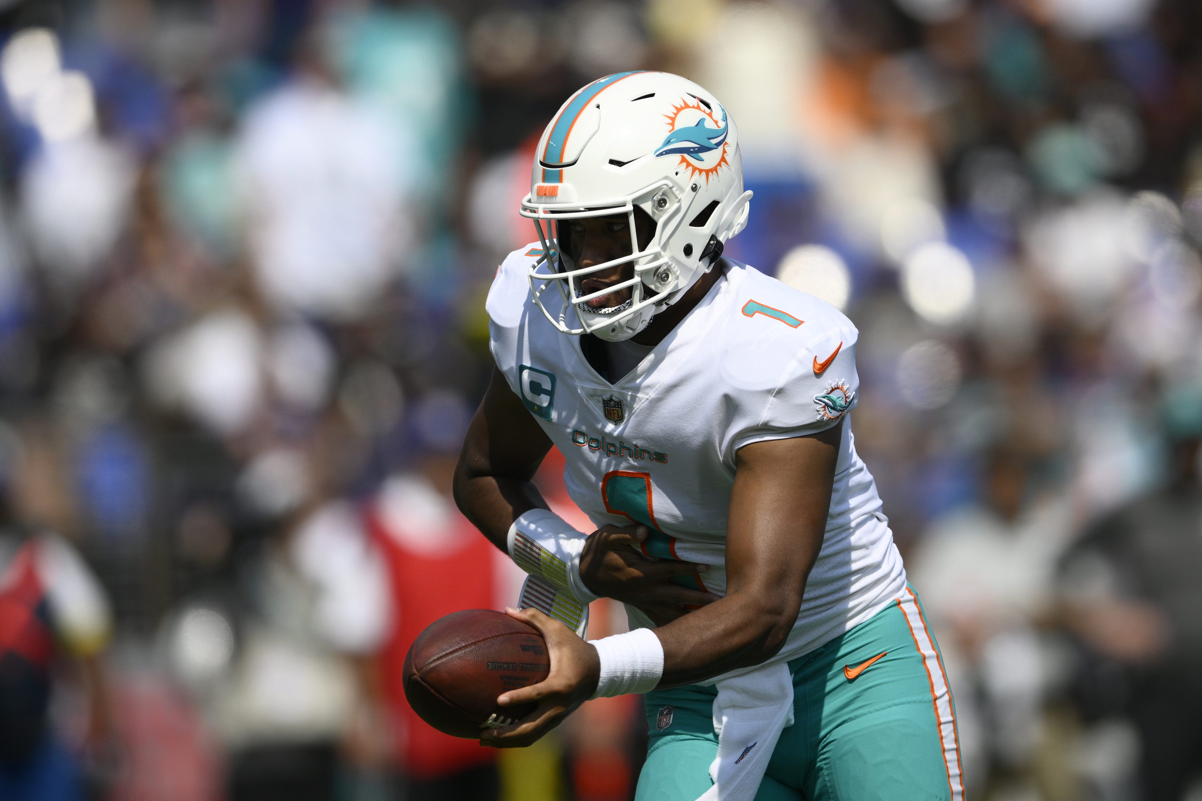 Dolphins vs. Broncos best anytime touchdown scorer picks (Javonte