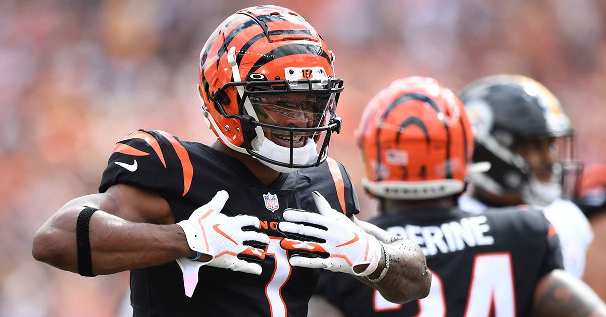 NFL player props, odds, expert picks for Week 3, 2022: Bengals' Ja'Marr  Chase goes over 74.5 receiving yards 