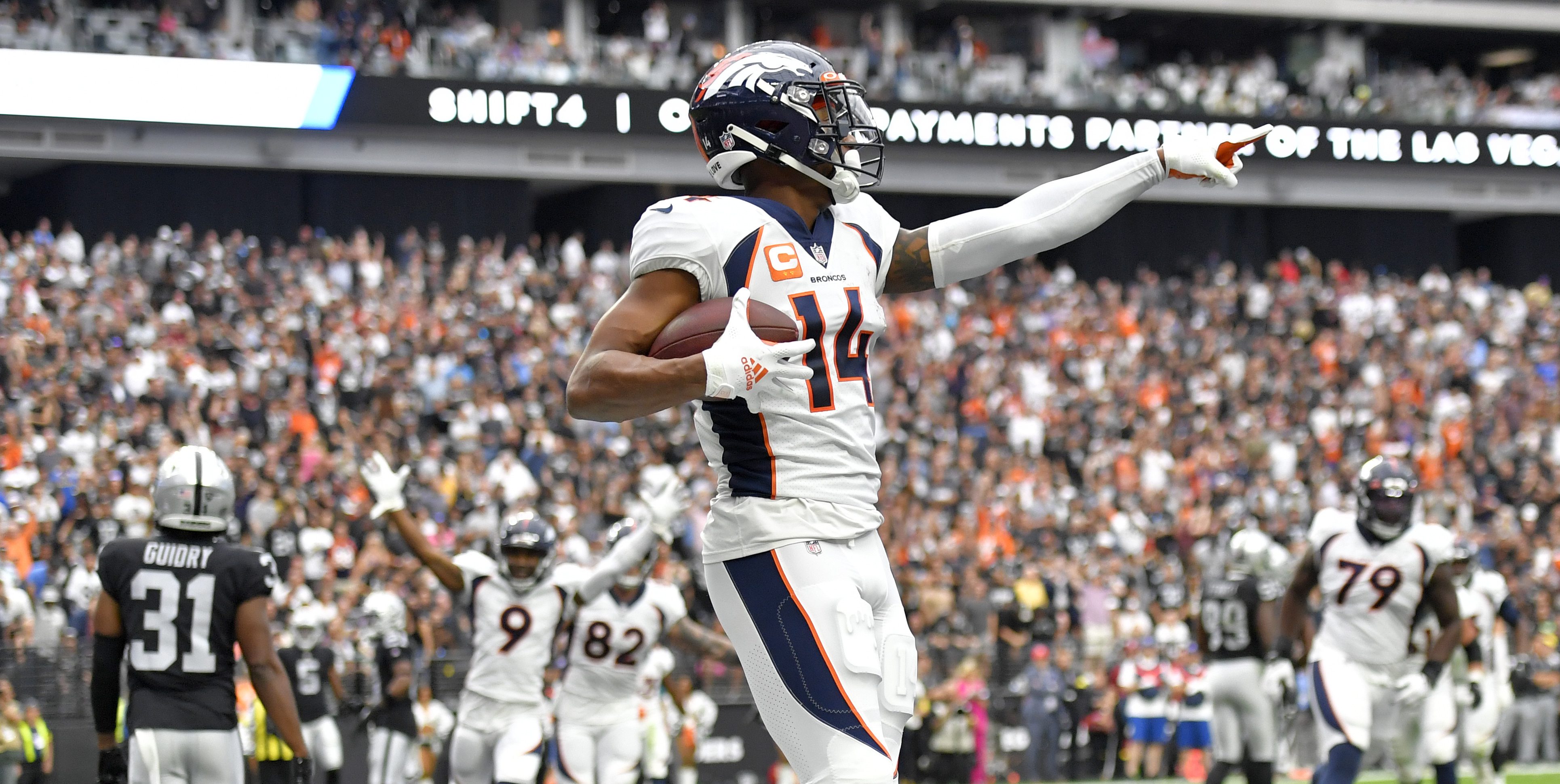 Field Pass: Chiefs vs Broncos, We're live on the field at Mile High,  bringing you pregame coverage as players warm up for #KCvsDEN at 7:15 CST  on ESPN.