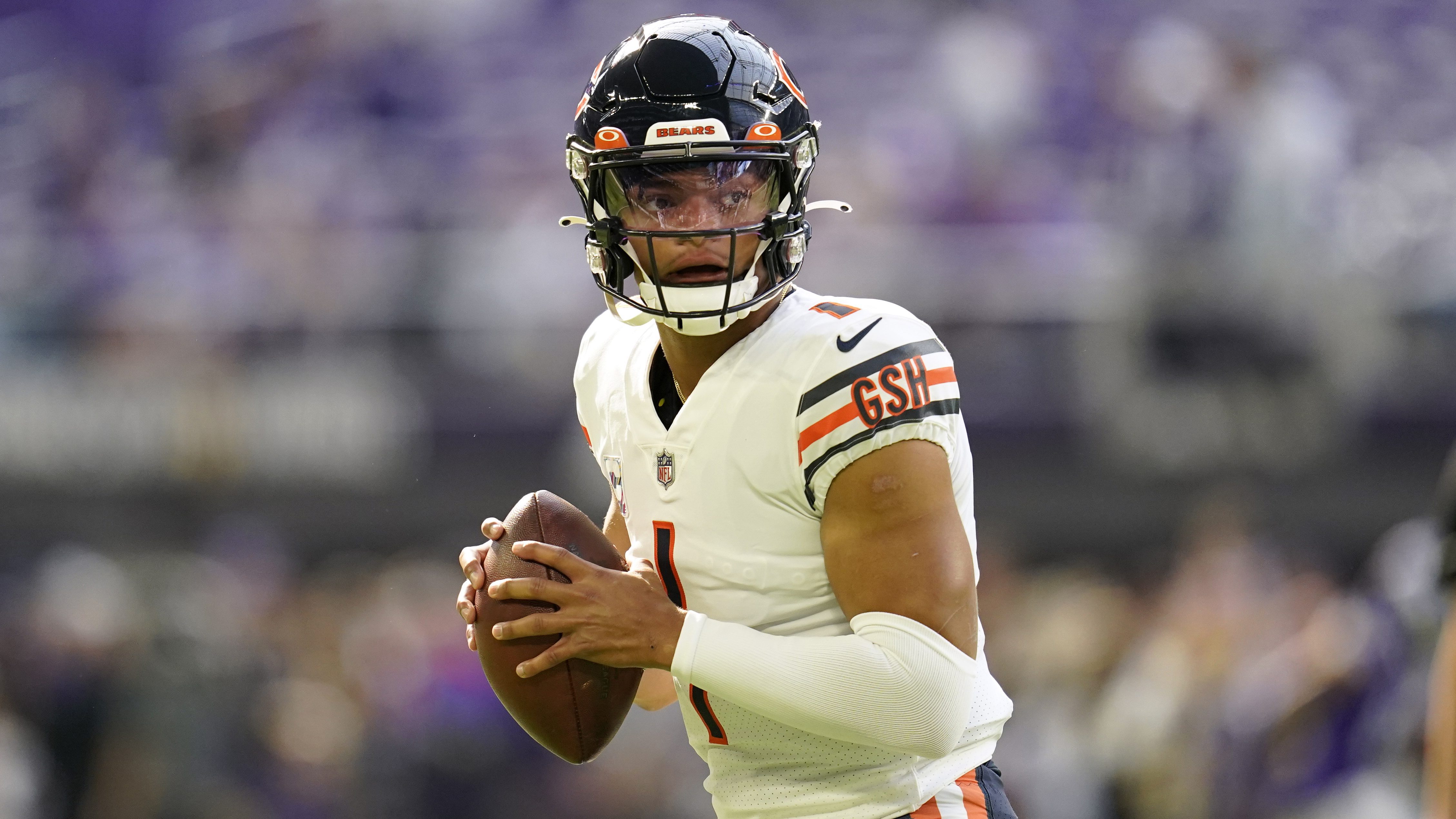 Thursday Night Football Sharp Report: Commanders at Bears - VSiN